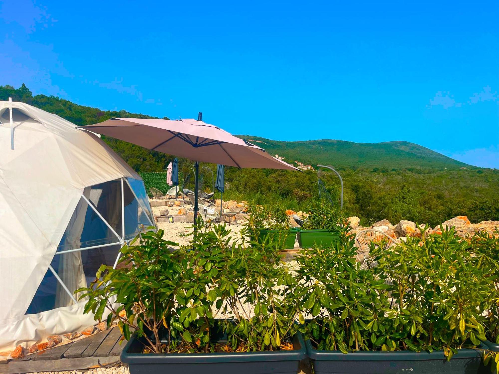מלון רדוביצ'י Glamping Rose מראה חיצוני תמונה